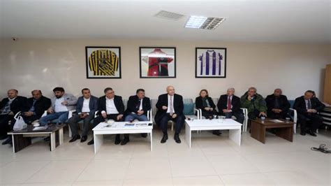 Y­a­ş­a­r­ ­A­n­k­a­r­a­ ­K­u­l­ü­b­ü­ ­D­e­r­n­e­ğ­i­’­n­i­ ­z­i­y­a­r­e­t­ ­e­t­t­i­